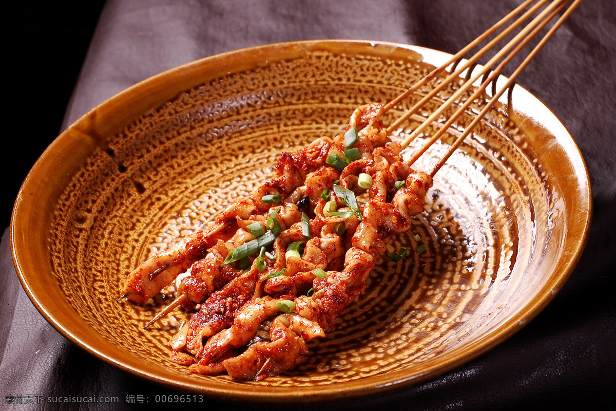 烤雞皮 雞 雞皮 雞部位 燒烤 烤制品 餐飲美食 傳統(tǒng)美食