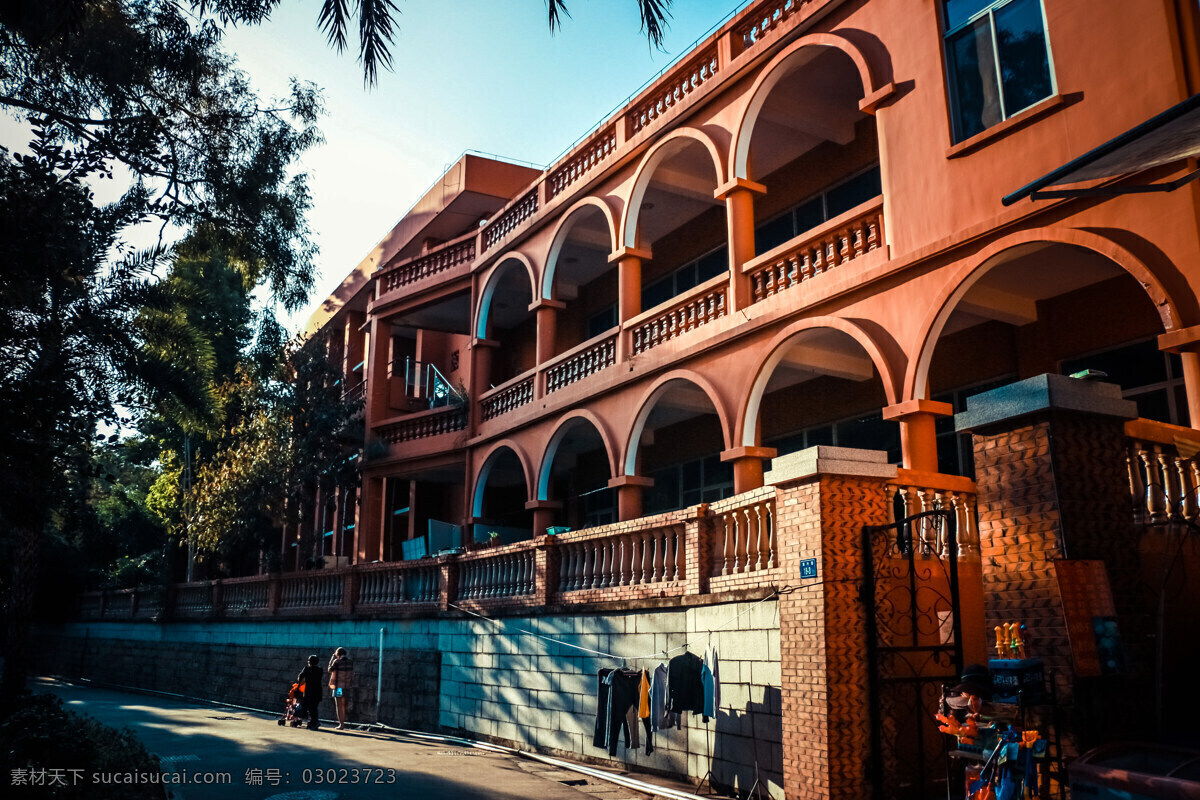 廈門大學(xué)圖片 廈門 福建 土樓 云水謠土樓 廈門風(fēng)光 珠海海灘 中山路 中山路夜景 中山公園 植物園 造船廠 廈門筼筜 園林博覽園 演武大橋 新集美 小嶝島 五緣大橋 雙子塔 世貿(mào)大廈 海峽大廈 世貿(mào)海峽 十里藍山 沙坡尾 普陀寺 鼓浪嶼 集美 龍舟池 海昌大橋 廈門大學(xué) 旅游攝影 國內(nèi)旅游