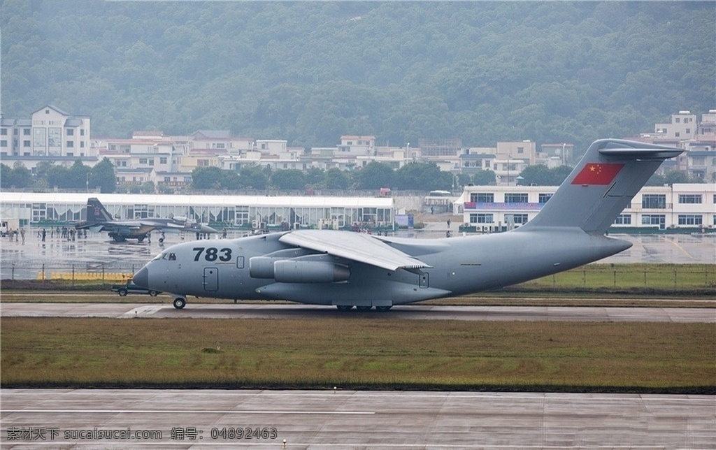 运20运输机 鲲鹏 伊尔76 c17 运20 运输机 中国空军 珠海航展 现代科技 军事武器