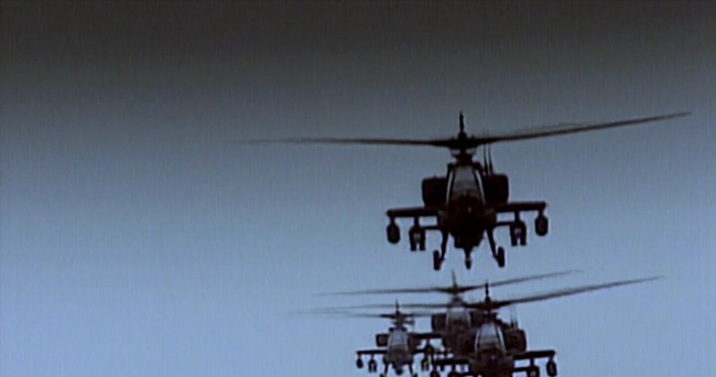 战斗 直升飞机 特写 镜头 军事 力量 高清 视频 实拍 实拍视频 人物流动 视频素材 高清视频 视频模板