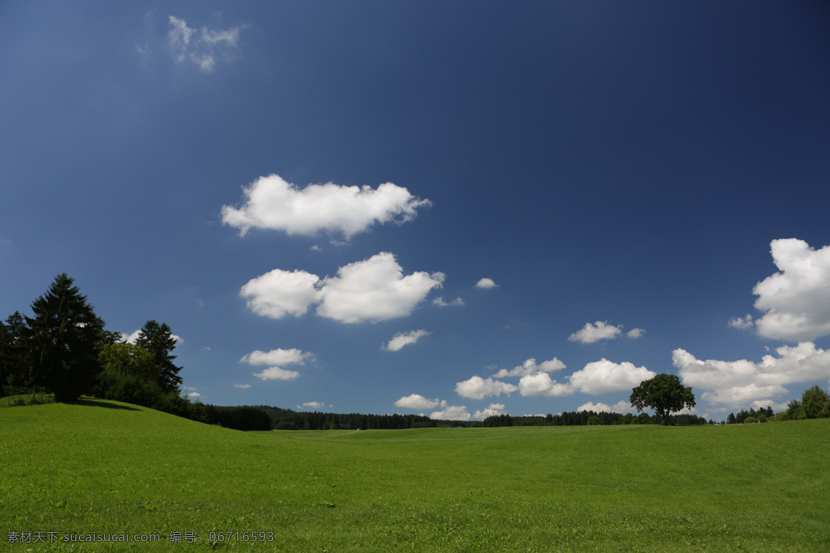 草地 云 地平线 巴伐利亚 景观 唯美图片 唯美壁纸 壁纸图片 桌面壁纸 壁纸 背景素材 手机壁纸 创意 自然景观 自然风景