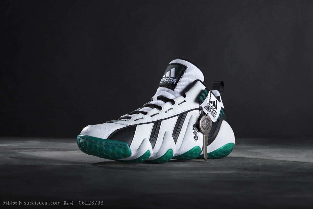 adidas nba 頂級 廣告 籃球鞋 生活百科 體育用品 籃球 鞋 頂級籃球鞋 宣傳 psd源文件