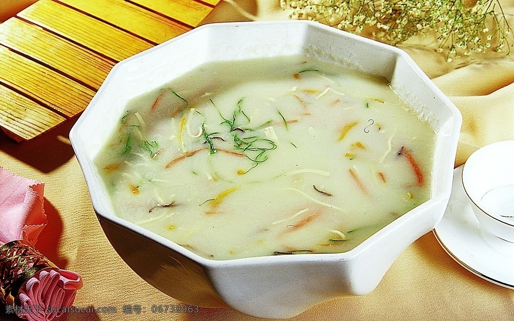 文 絲 豆腐 湯 炒菜 家常菜 特色菜 熱菜 美食 美味 八大菜系 湯羹 菜譜 菜名 小炒 炒飯 燒菜 涼菜 菜肴 佳肴 小吃 鍋?zhàn)?燒烤 油炸 紅燒 爆炒 清蒸 油燜 海鮮 主食 副食 米飯 面條 蛋湯 紫菜蛋湯 銀耳湯 蛋花湯 養(yǎng)生湯 羊湯 鮮湯 魚(yú)湯 雞湯 餐飲美食 傳統(tǒng)美食