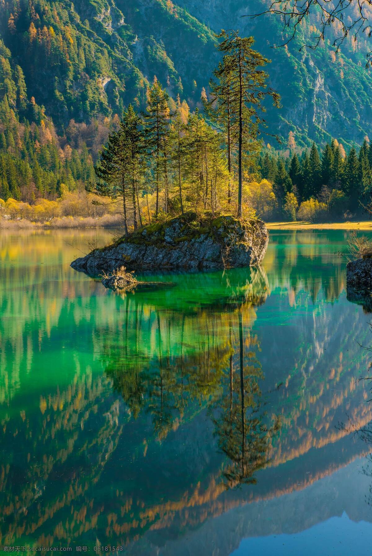 山水景觀 山水 倒影 碧水湖泊 樹木 壁紙 背景 合成素材 自然景觀 自然風景