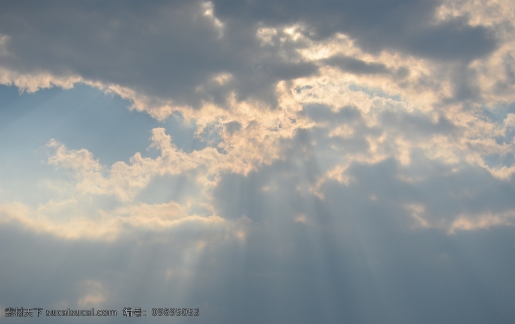 暴風雨 陰天 雨天天空素材 雨過天晴 烏云密布 天空素材圖片 下雨天 陰天高清大圖 ps素材 雨天 下雨 高清 天空素材 天空 陰云 烏云 自然景觀 自然風景