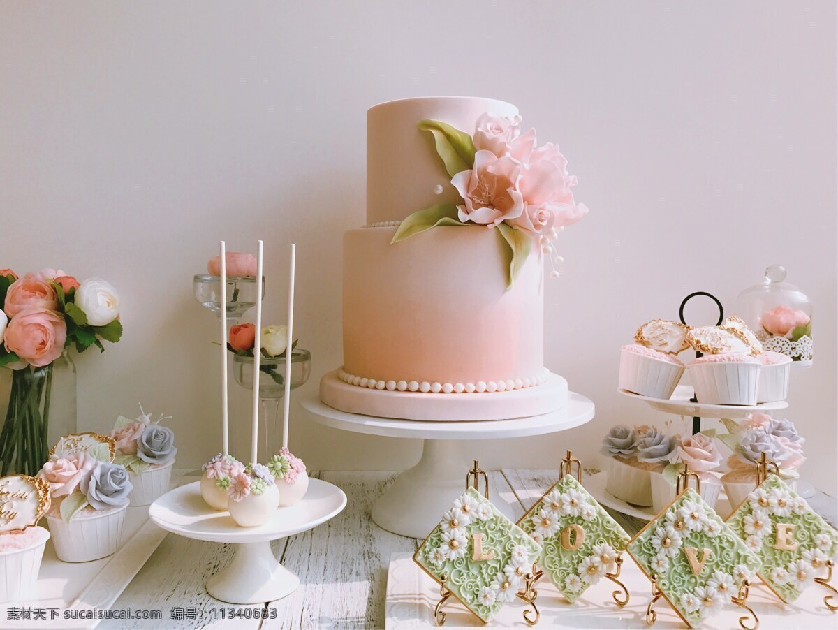 婚礼甜品台 婚礼蛋糕 翻糖蛋糕 蛋糕设计 蛋糕 户外蛋糕 甜品台 糖花 生活百科 餐饮美食