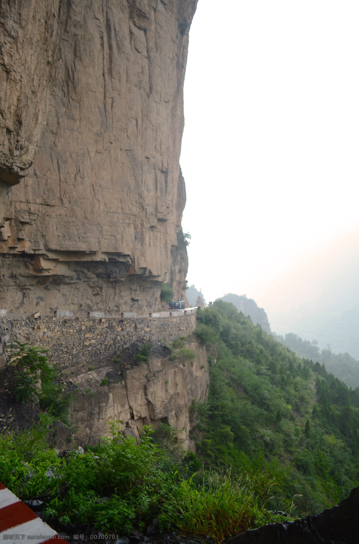 太行山 挂壁 公路 雾霭 山 清晨 清新 悬崖 国内旅游 旅游摄影