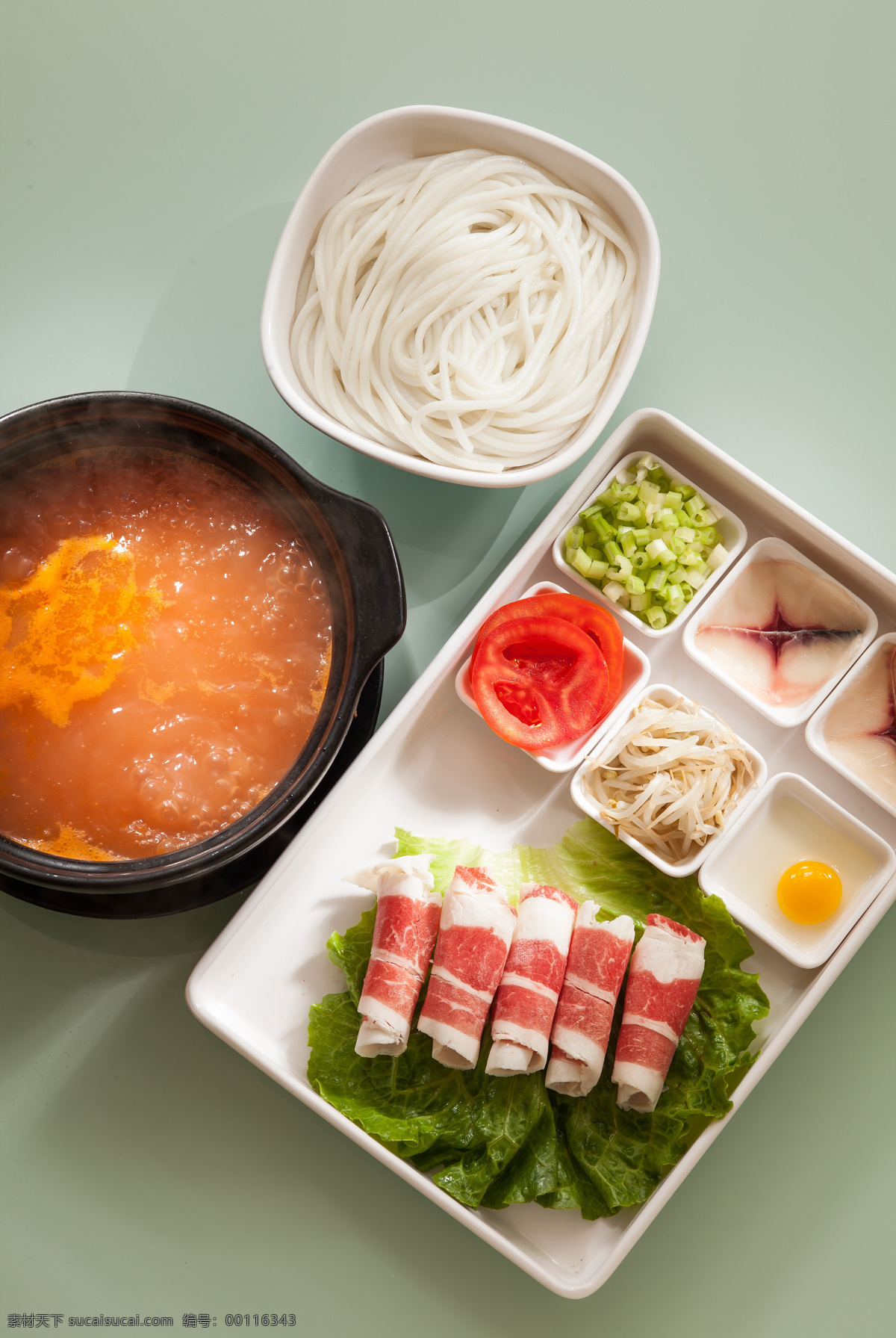 云南过桥米线 米线 米干 云南特色 砂锅 番茄 餐饮美食 传统美食