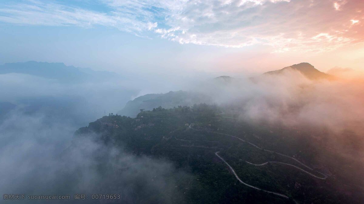 林州风光 风光 石头 山峦 路 天空 风景 林州 太行屋脊 大峡谷 峡谷 高山 云海 云雾缭绕 山峦叠嶂 山路 崎岖山路 太行风光 自然景观 山水风景