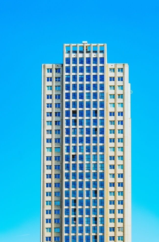 摩天大楼 大楼 高楼 商务大楼 商业大厦 蓝天 蓝色天空 自然景观 建筑景观