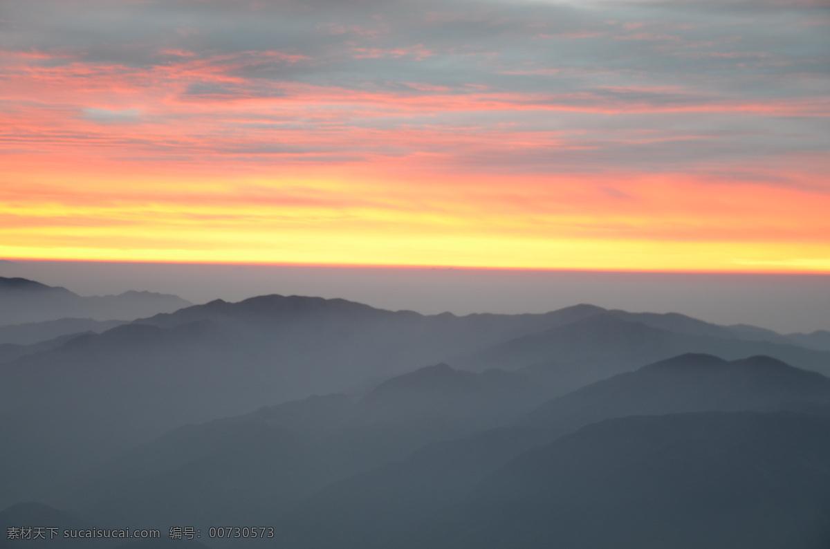 黄山云海 黄山 早晨 日出 云海 山峰 火烧云 摄影图 自然风景 旅游摄影