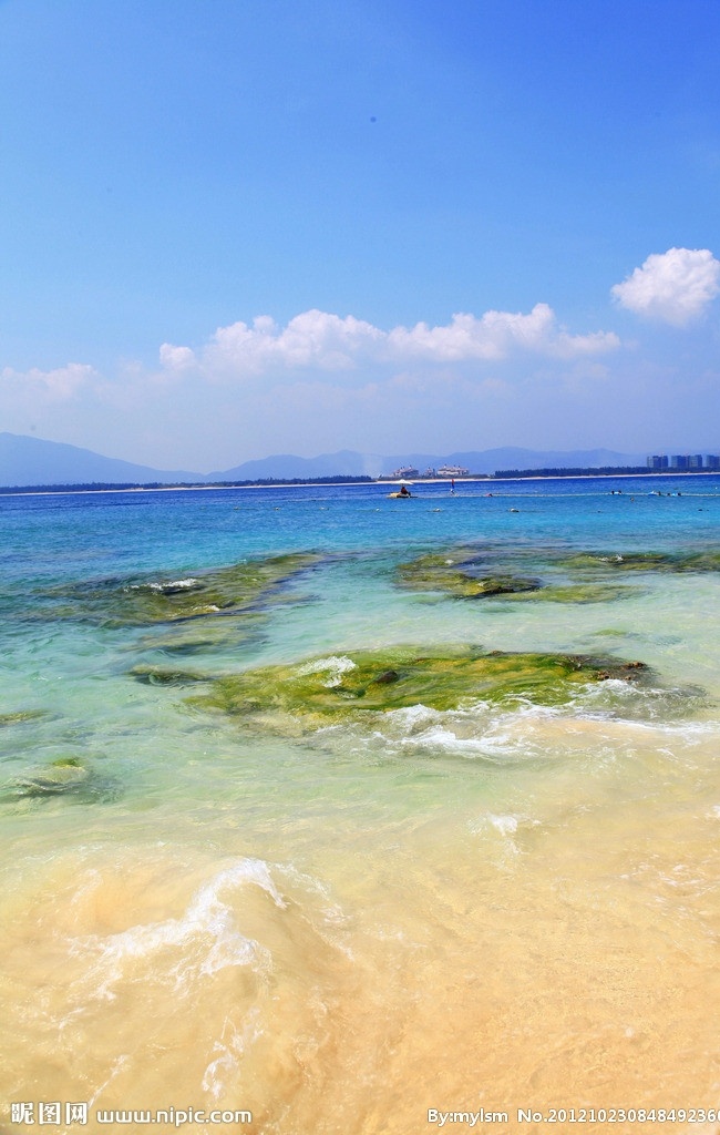 蜈支洲海滩 海南 白沙 沙滩 礁石 白云 蓝天 海浪 蜈支洲岛 蓝色海水 自然风景 旅游摄影