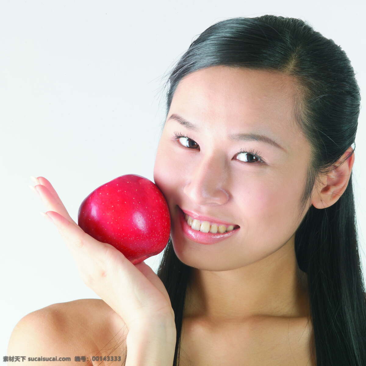 苹果 放在 脸上 女孩 水疗 美容 养生 护肤 spa 女性 女人 美体 水果 美女图片 人物图片