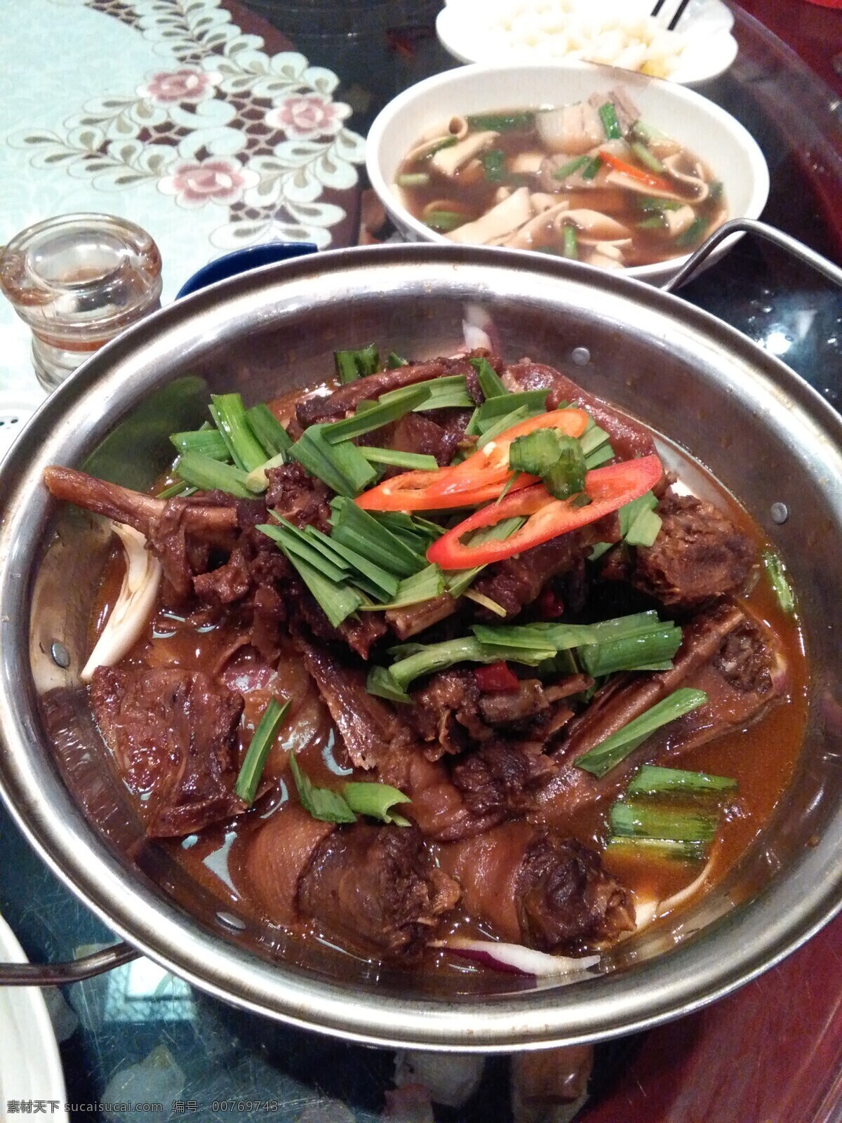 红烧鹅 红烧老鹅 老鹅煲 咸鹅锅仔 鹅 餐饮美食 传统美食