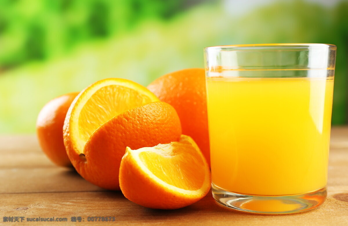 新鲜橙汁 橙汁 果汁 鲜橙汁 橙子 鲜橙 新鲜水果 水果汁 饮料 饮品 美味 美食 食物 食品 餐饮美食图片 餐饮美食 饮料酒水