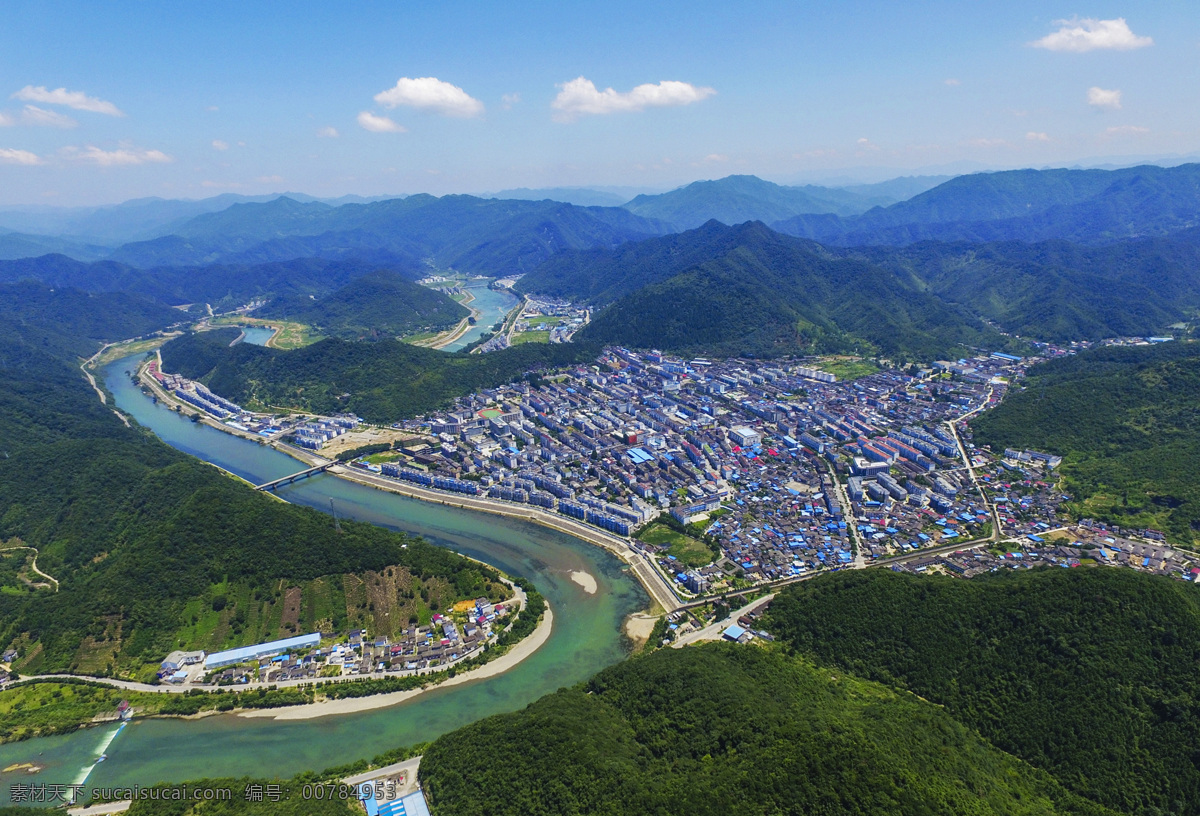 航拍石台县城 山城 山乡 秋浦河 牯牛降 生态风光 乡村美景 青山绿水 自然风光 自然景观 山水风景