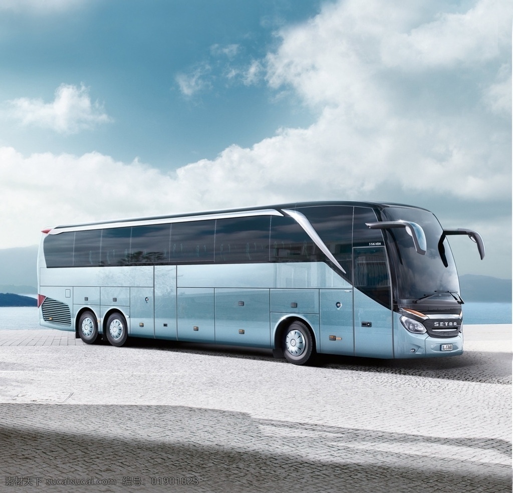 大巴 客车 长途汽车 巴士 交通工具 现代科技