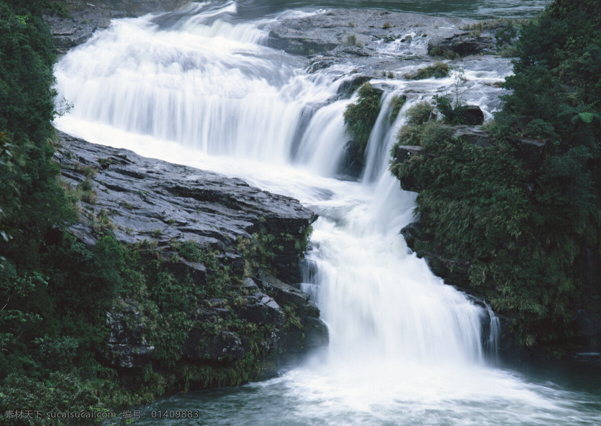 溪水免费下载 风景美图 流水 瀑布 山水风景 水流 溪水 小溪 山间小溪 自然风景 旅游摄影 风景 生活 旅游餐饮