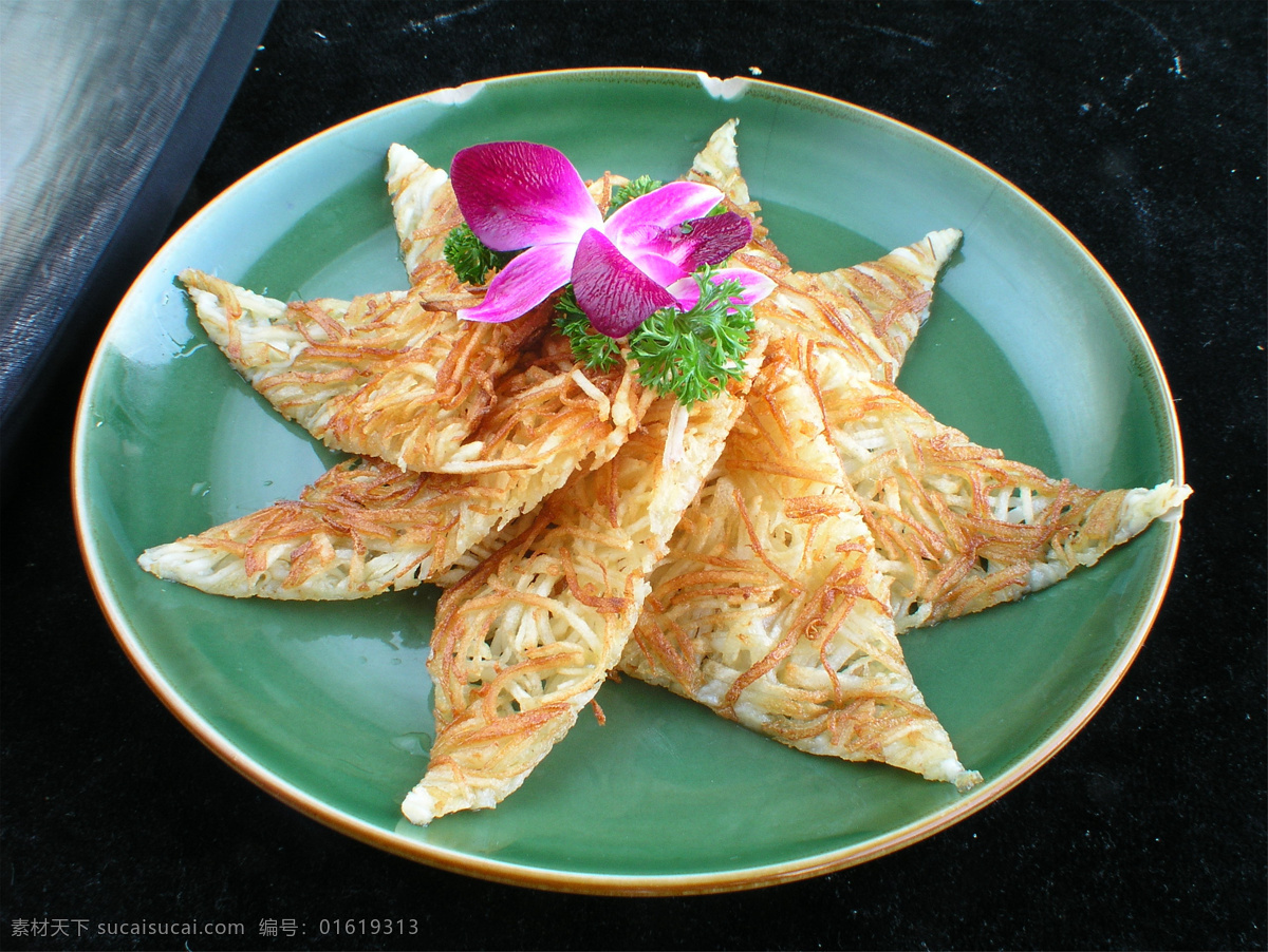 干焙洋芋丝 美食 传统美食 餐饮美食 高清菜谱用图