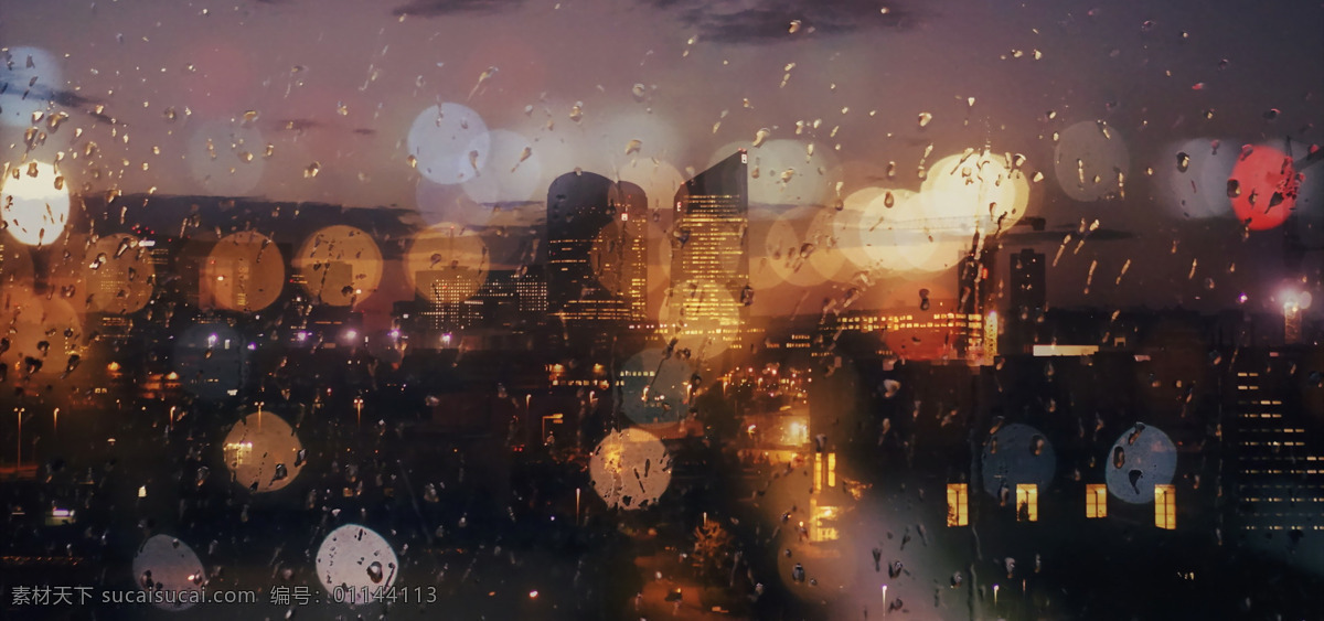夜晚 窗上 朦胧 雨滴 窗户 雨夜 下雨 夜景 美景 高清 拍摄 风景 创意 分层
