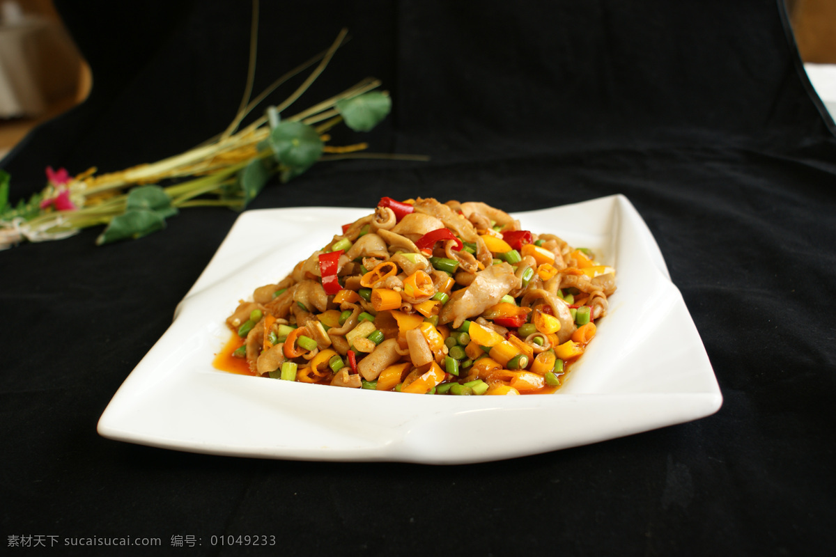 炒鹅肠 鹅肠 蒜苗 辣椒 蒜 姜 标签 餐饮美食 传统美食