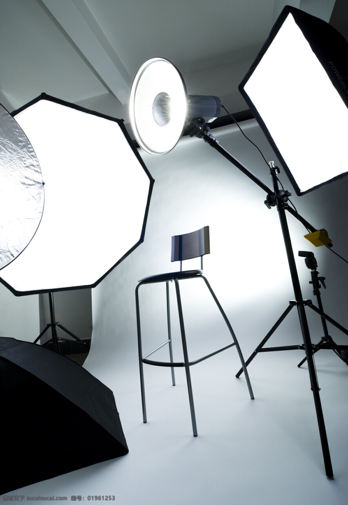 摄影棚 照明 工具 摄影器材 闪光灯 灯具 反光板 照相器材 三角架 室内设计 环境家居