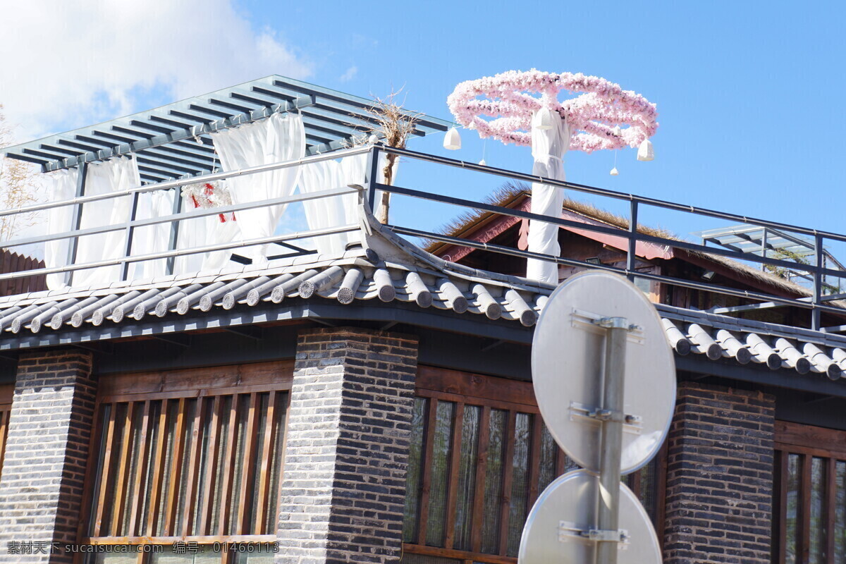 丽江风景 天空 蓝蓝的天空 雪山美地 丽江 丽江古城 屋檐 屋顶 旅游 旅游摄影 国内旅游