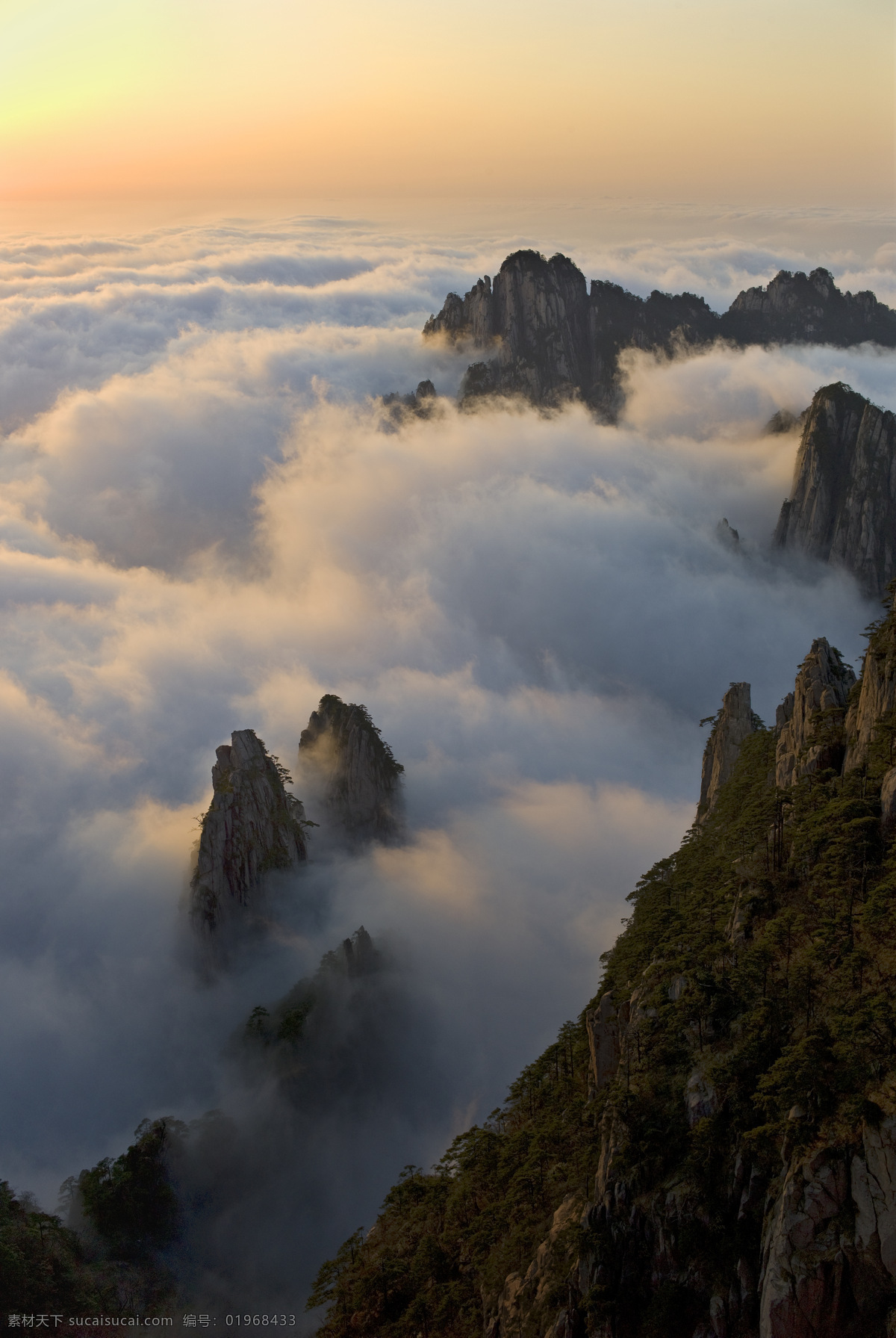 黄山风景照 黄山 风景 云雾 照片 山峰 原始照片 优美 独特 旅游摄影 国内旅游