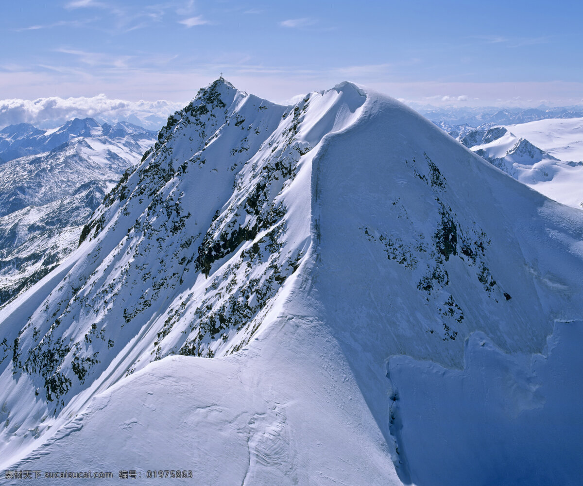 高山 风景 山景 山峰 山 山峦 高山风景 美丽风景 自然风景 生态环境 自然景观 蓝色