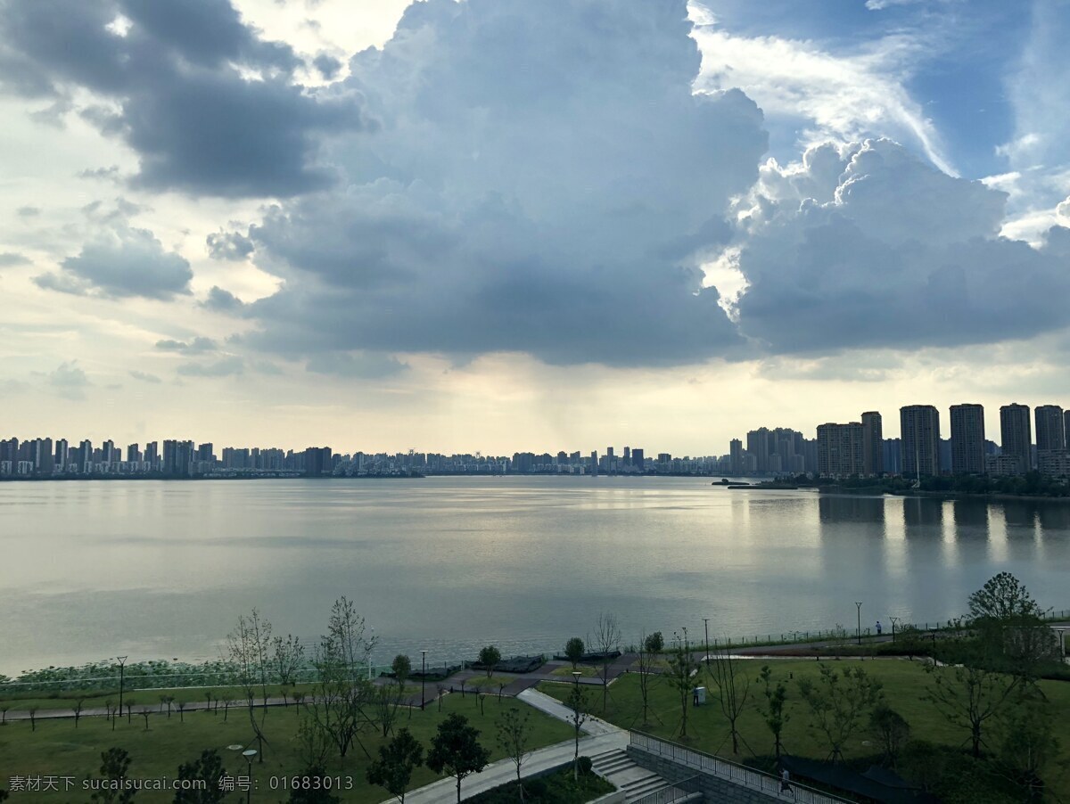 武汉 汤逊湖 建筑 风景 城市 武汉风光 晚霞 云 天空 傍晚 自然景观