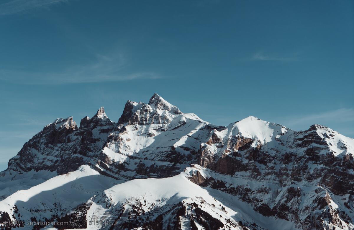 雪地 雪景 沙漠 风景 山水 天空 蓝天 水 大海 海平面 湖水 高山 远景 海滩 沙滩 沙子 海面 特写 壁纸 雪山风景油画 雪景图片 雪山的形成 雪山旅行 雪山风景壁纸 自然景观 山水风景