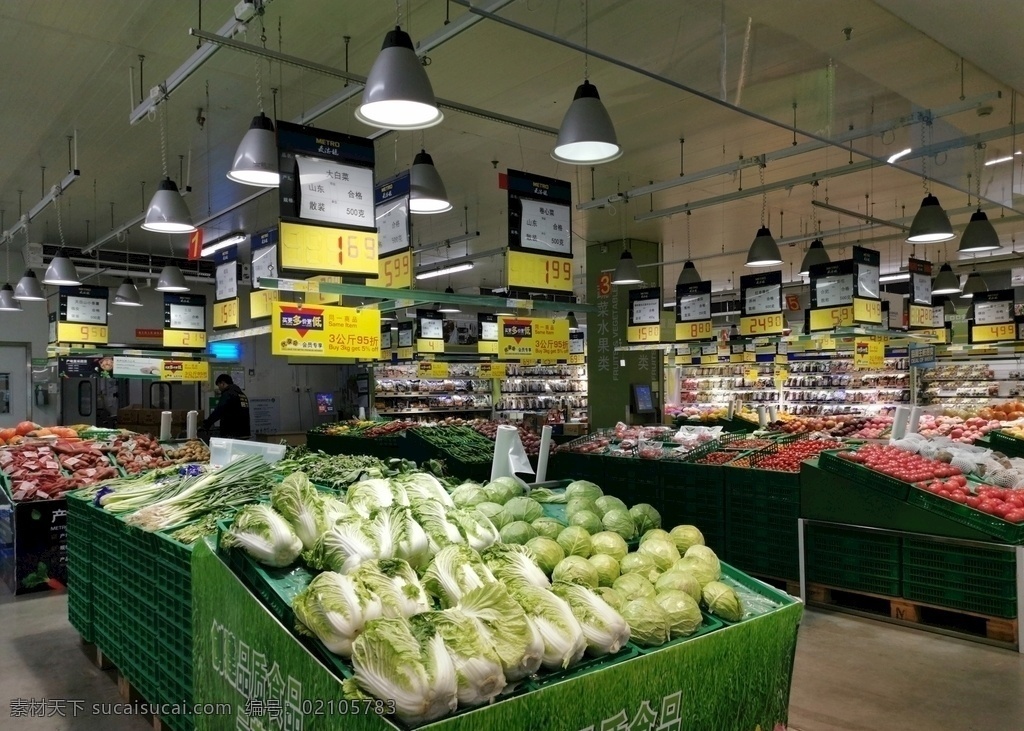 超市蔬菜区 超市 超市货架 卖菜 菜品 量贩式超市 大白菜 青菜 西红柿 生活百科 娱乐休闲