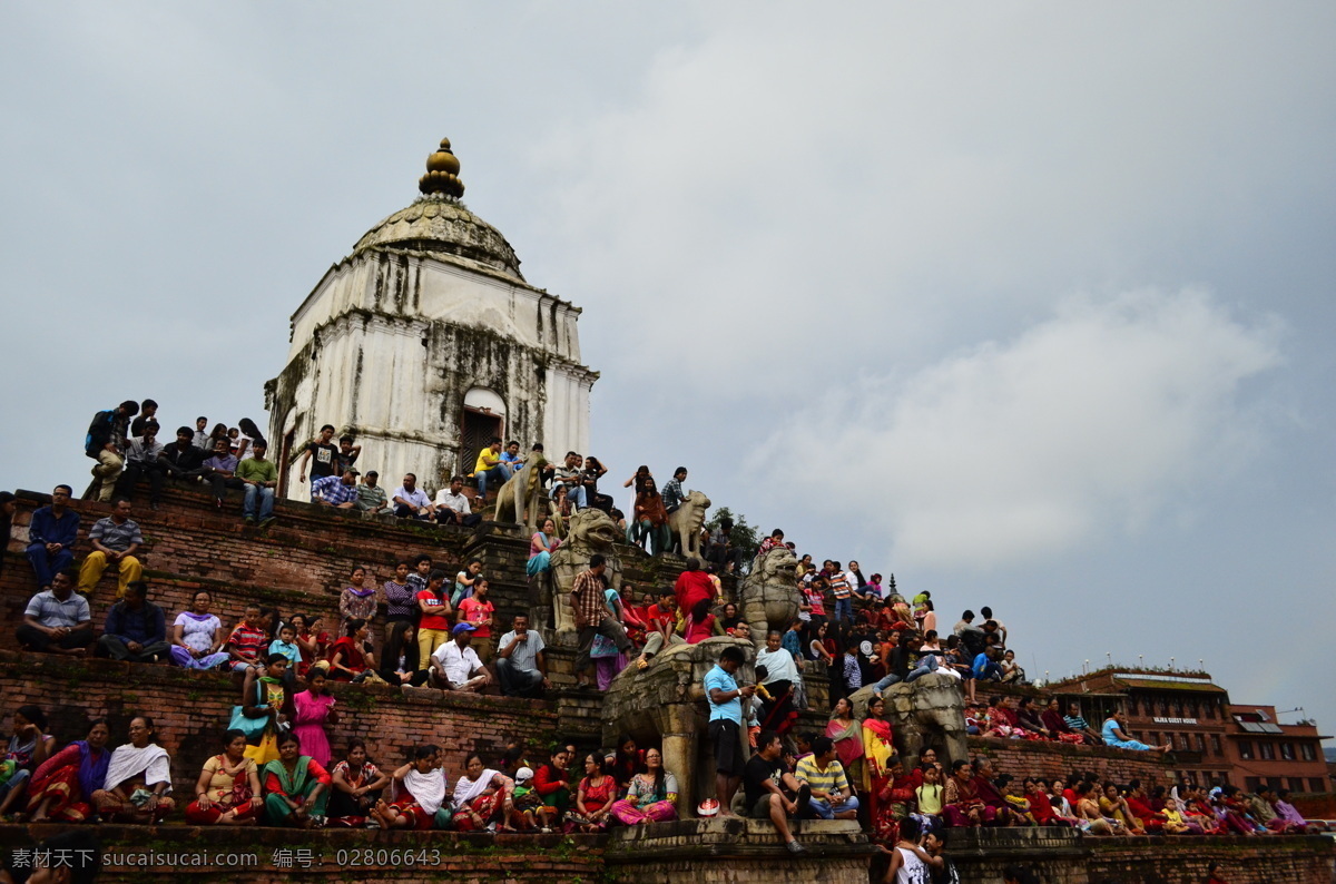 尼泊尔 市井生活 旅行感觉 安静 独自旅行 盛大节日 游行 人山人海 神庙前的人群 旅游摄影 国外旅游