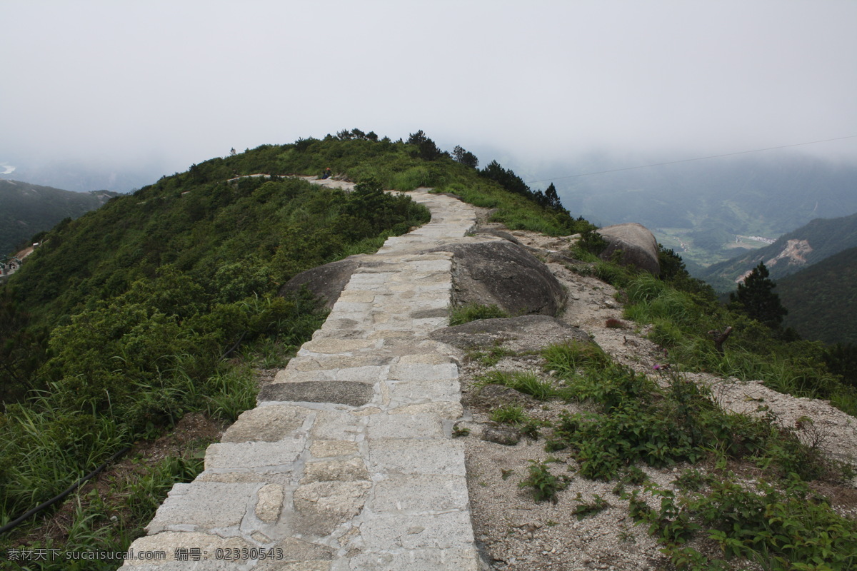 山路 高山 草地 白云 田园风光 自然景观