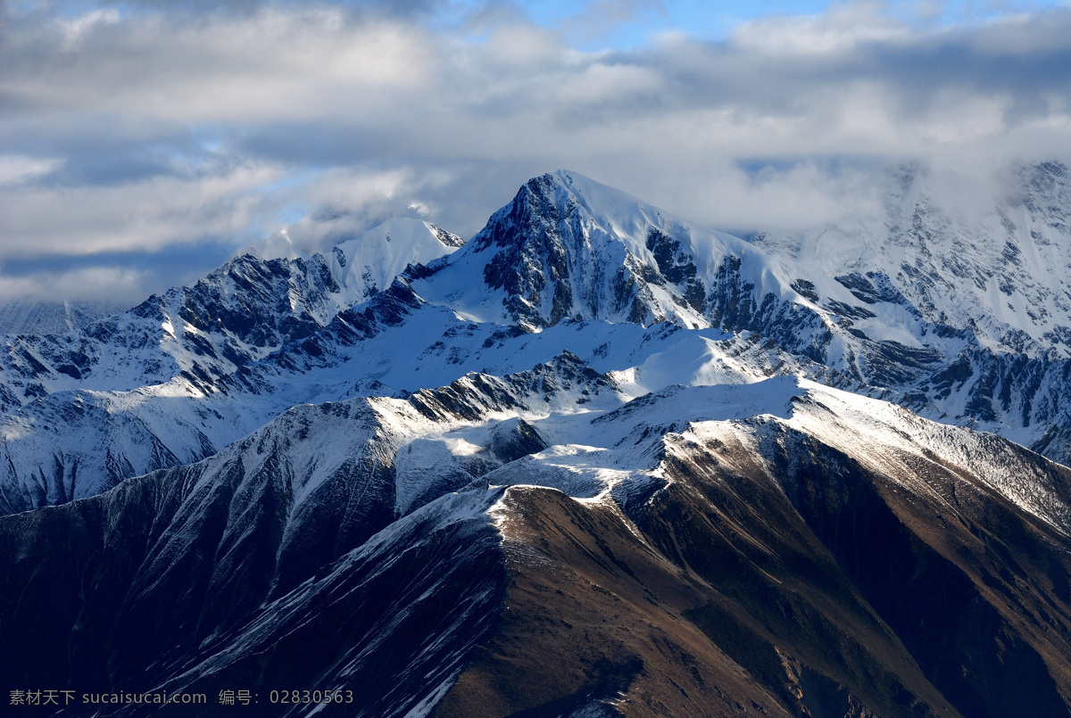 欧洲雪山 冰山 蓝天雪山 自然雪山 山峰 高山 冰川 雪地 雪山 山水风景 欧洲冰峰 阿尔比斯山 法国雪山 云南雪山 玉龙雪山 丽江玉龙雪山 丽江雪山 北美雪山 中国雪山 喜马拉雅雪山 西藏雪山 西藏冰山 摄影系列 自然景观 自然风景