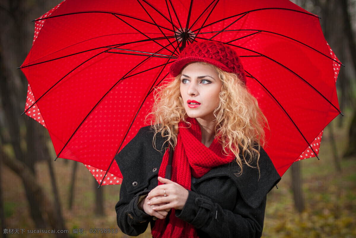 红色 雨伞 女人 美女 外国女人 美女模特 外国人物 美女图片 人物图片