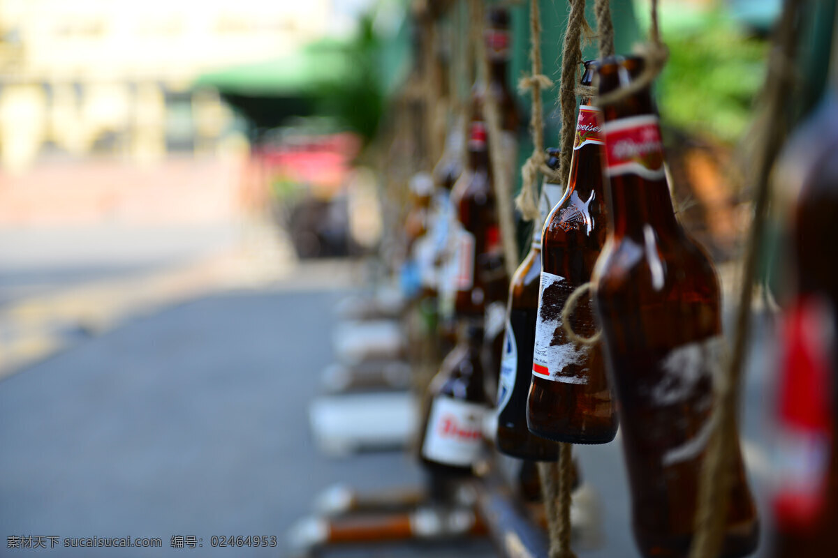 成都 国内旅游 旅游摄影 啤酒瓶 挂 酒瓶 卖 啤酒 东效映象 老厂房 音乐公园 成都东郊映象 矢量图 日常生活