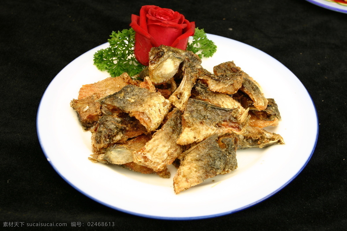 中华美食 鲫鱼 餐饮美食 香酥鲫鱼 传统美食