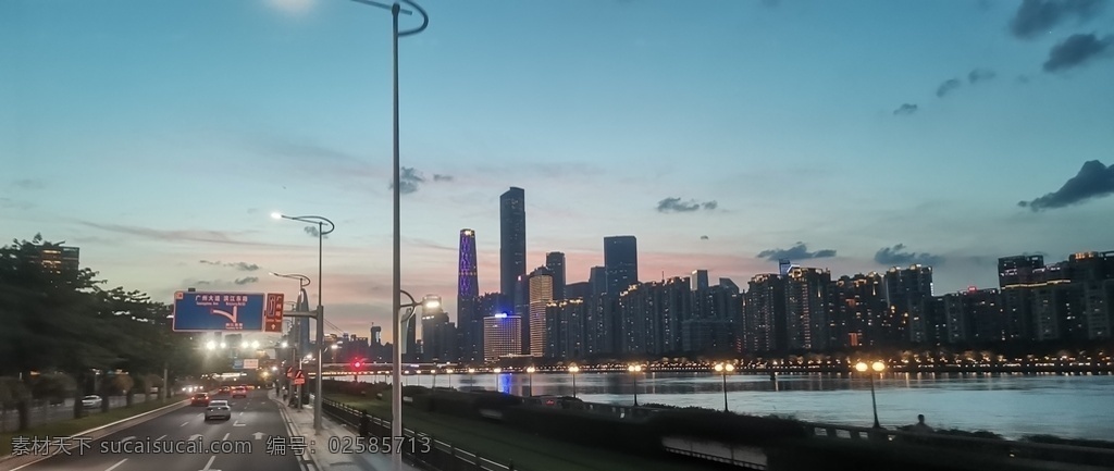 城市夜景图片 城市夜景 江边城市 灯光 繁华 鸟瞰 城市现代建筑 俯瞰 科技城市 大厦 大楼 建筑群 高楼大厦 都市 商场 高楼 高楼城市 城市建筑背景 城市背 建筑俯视图 城市鸟瞰图 繁华城市 城市风景 城市建筑风景 城市建筑 自然景观 建筑景观 旅游摄影 国内旅游