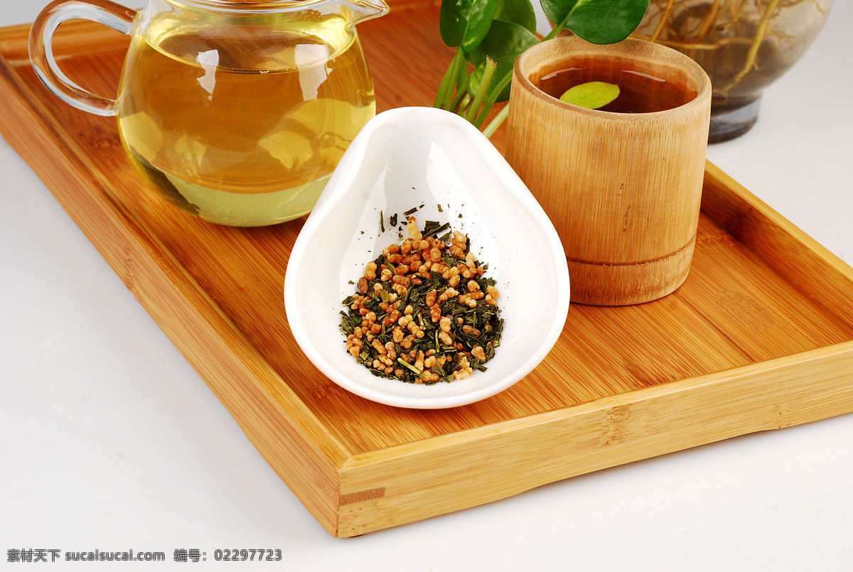 玄 米 茶 杯子 餐饮美食 茶水 托盘 饮料 饮料酒水 玄米茶 竹杯 矢量图 日常生活