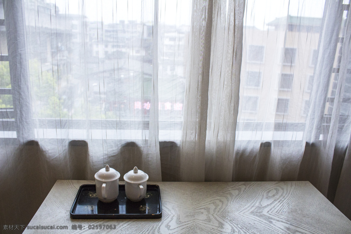 窗 桌子 商用 日式 装修 家具 窗帘 茶杯 装潢 照片 窗边