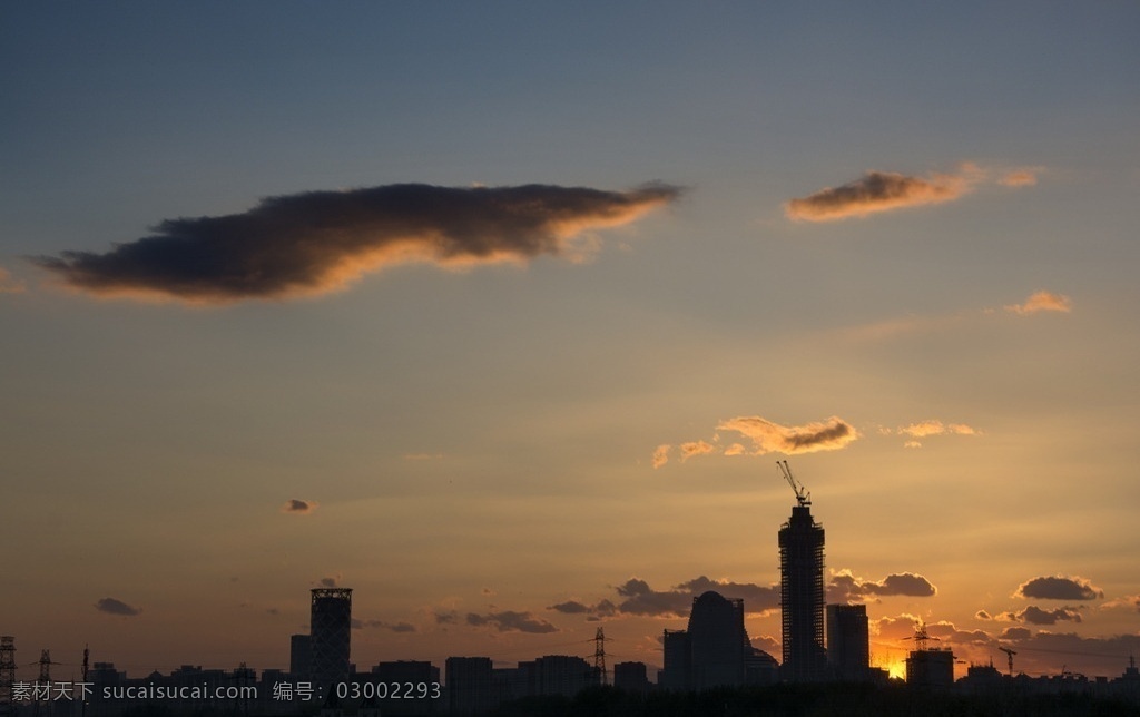 望京晚霞 写字楼 望京 晚霞 夕阳 地平线 彩云 城市建设 城市剪影 城市晚霞 北京建筑 自然景观 建筑景观 城市风光 建筑园林 建筑摄影