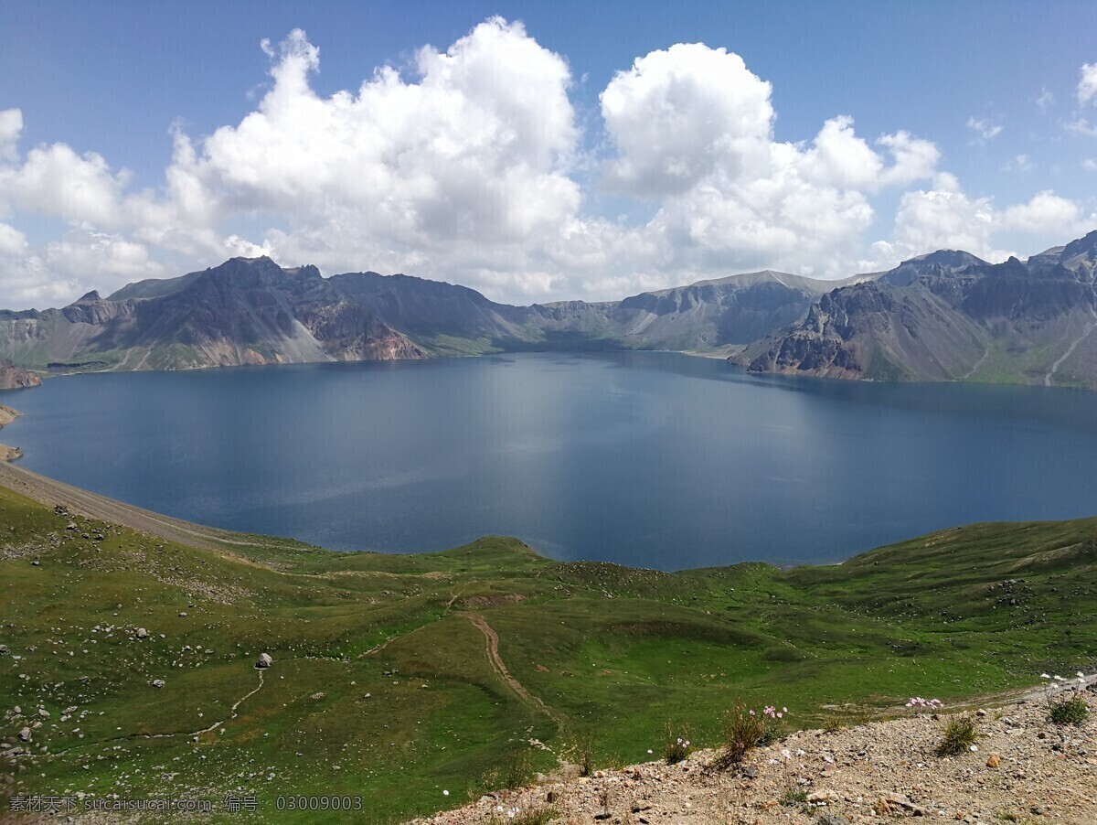 天池 长白山 晴空 夏天 白云 旅游摄影 国内旅游