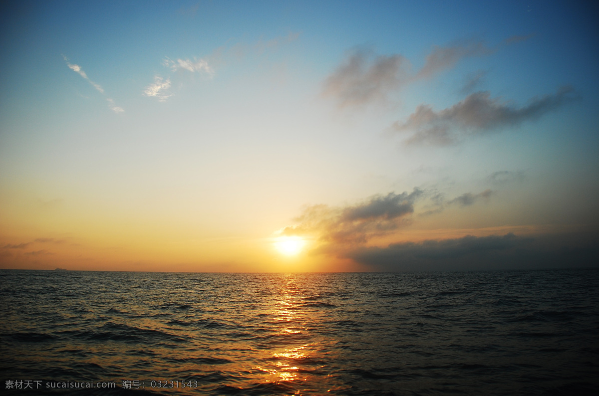 海上日出 日出 海钓 出海 晨曦 钓鱼 自然风景 自然景观