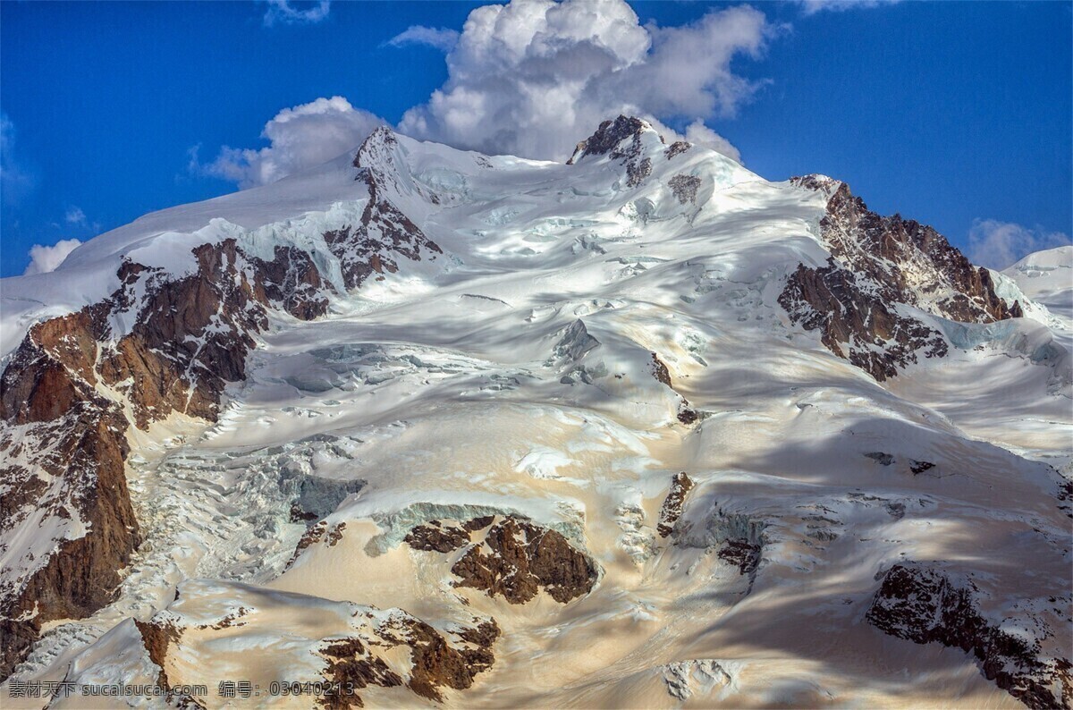 雪山图片 雪 瑞士 雪峰 山峰 群峰 山脊 雪地 阿尔卑斯雪山 瑞士度假地 阿尔卑斯山脉 皮拉图斯山 皮拉图斯雪山 唯美风景 自然风景 植物 动物 森林 云雾 山地 风景 公路 雨 雾 山峦 抽象 山路 雪山 大山 山水 高山流水 蓝天 白云 自然景观