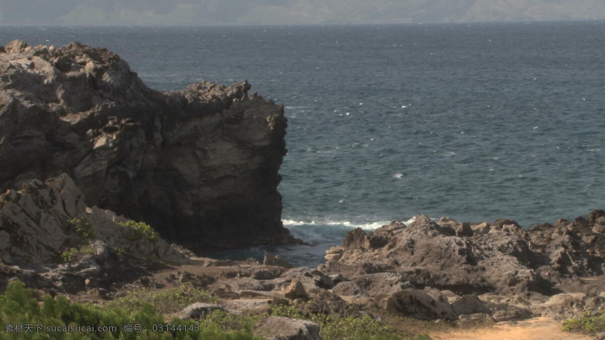 白皑皑 波 夏威夷 股票 视频 镜头 边缘 悬崖 视频免费下载 太平洋 白皑皑的波 海崖 其他视频
