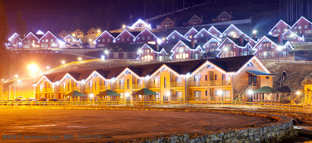 圣诞 房屋 灯光 装饰 圣诞夜景 夜景 圣诞节 雪景 雪地 积雪 璀璨 旅游摄影 城市风光 环境家居 黑色