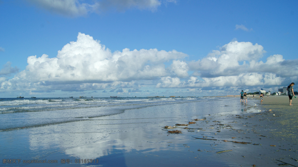 别墅 地平线 对比 风景 光线 海边 海水 海滩 沙滩 北海 银滩 蓝天 天空 早晨 阳光 清新 旅游 北部湾 云 山水风景 自然景观 psd源文件