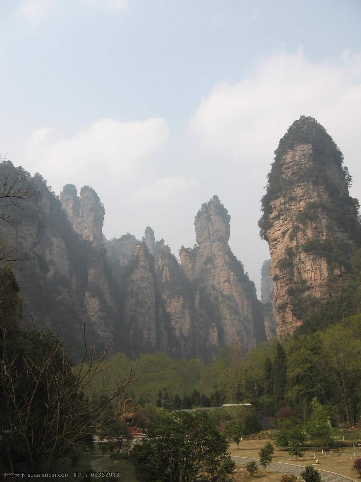 张家界 山 怪石 天空