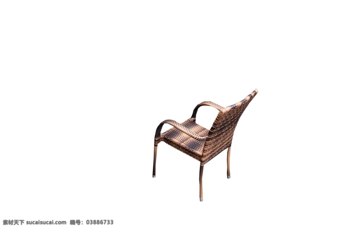 一个 四 条 腿 实木 椅子 四条腿 家居用品 结实 耐用 凳子 用餐 休息 金属 聊天 喝茶 实用 好看